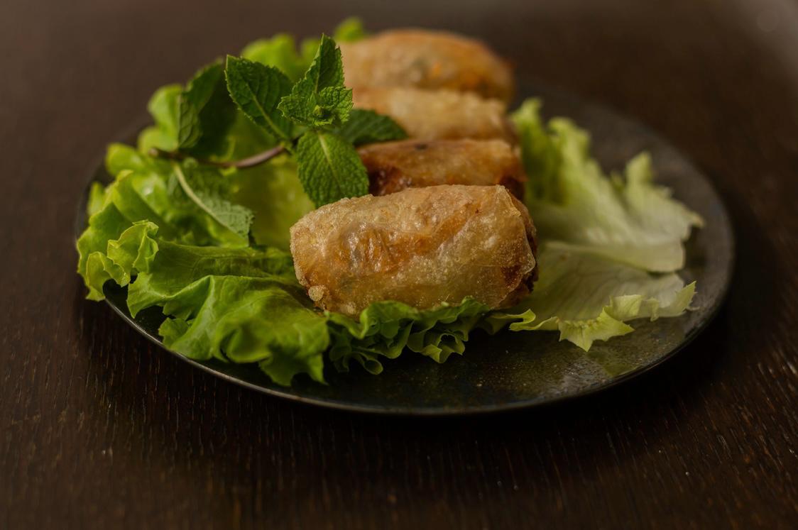 Nems poulet 4 pièces frits maison poulet mariné légumes entrée asiatique Wokys Compiègne 6€90