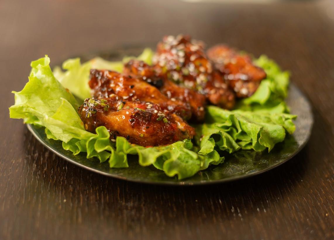 Sweet Wings ailes poulet sucrées 5 pièces frits maison sauce douce entrée Wokys Compiègne 6€90